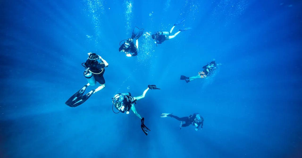 advanced-open-water-diver-course-haliotis-sesimbra-portugal