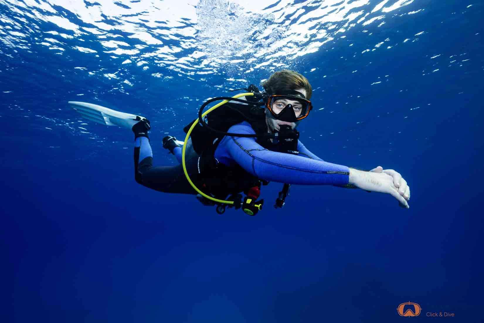 advanced-open-water-diver-course-the-blue-jump-la-azohia
