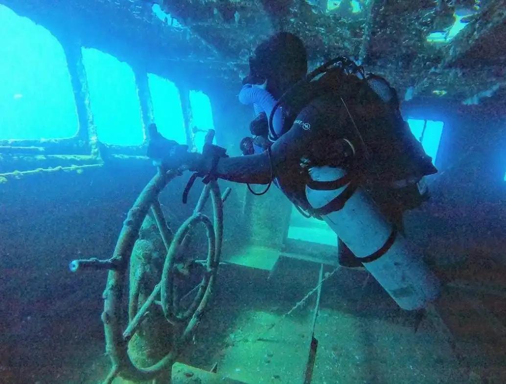 wreck-diver-specialty-advanced-go-to-dive-protaras-cyprus