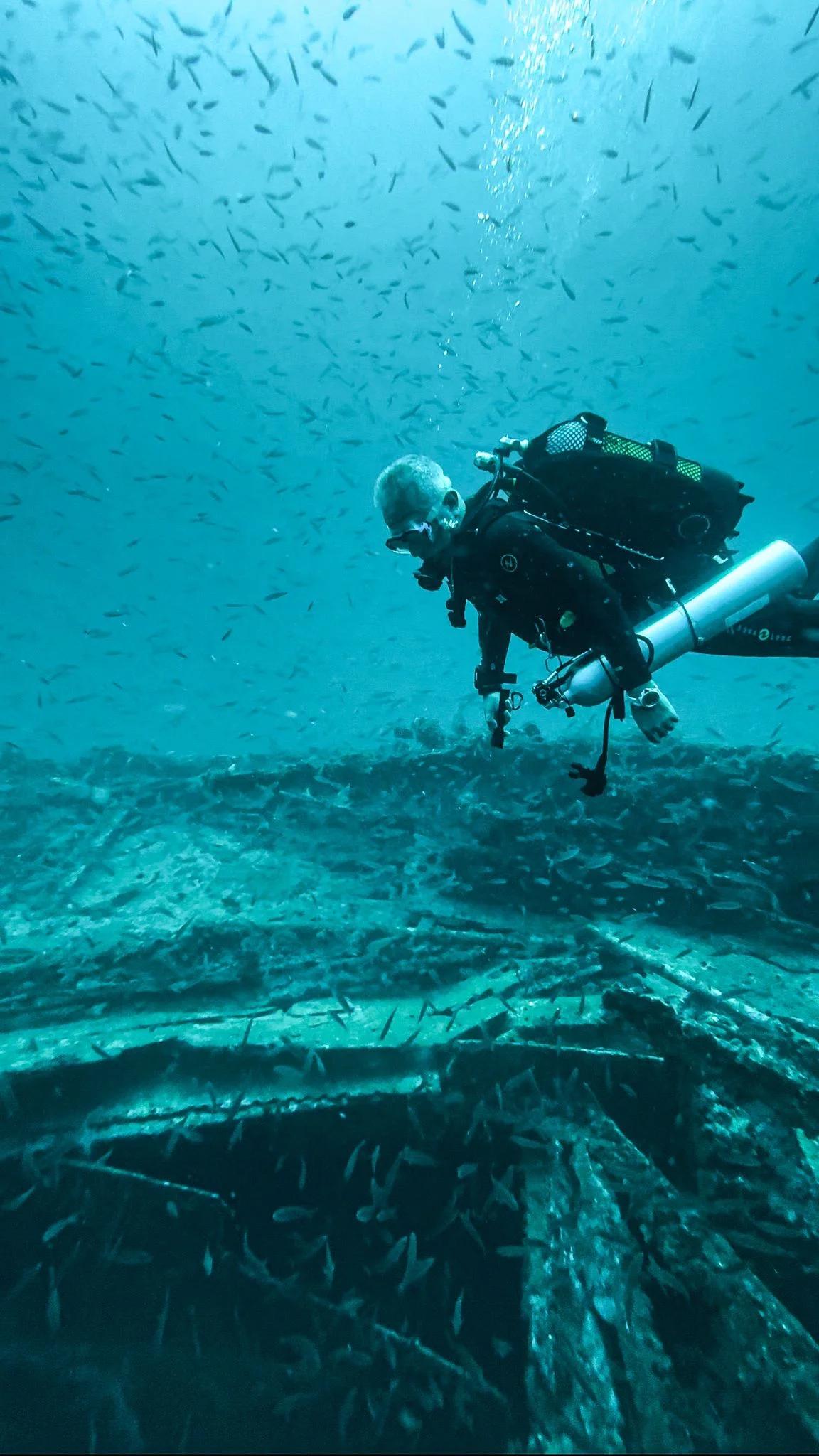 fun-dive-with-equipment-at-el-cobre-moondive-san-pedro-del-pinatar