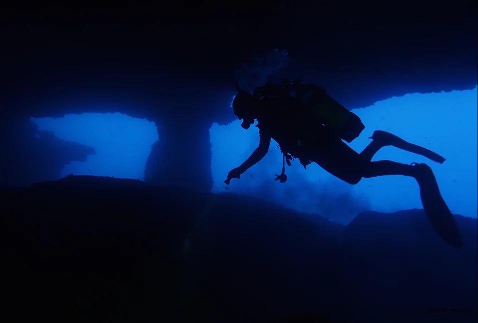 fun-dive-with-equipment-at-binibeca-diving-menorca