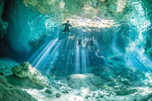 snorkeling-cenote-dos-ojos-scuba-alux