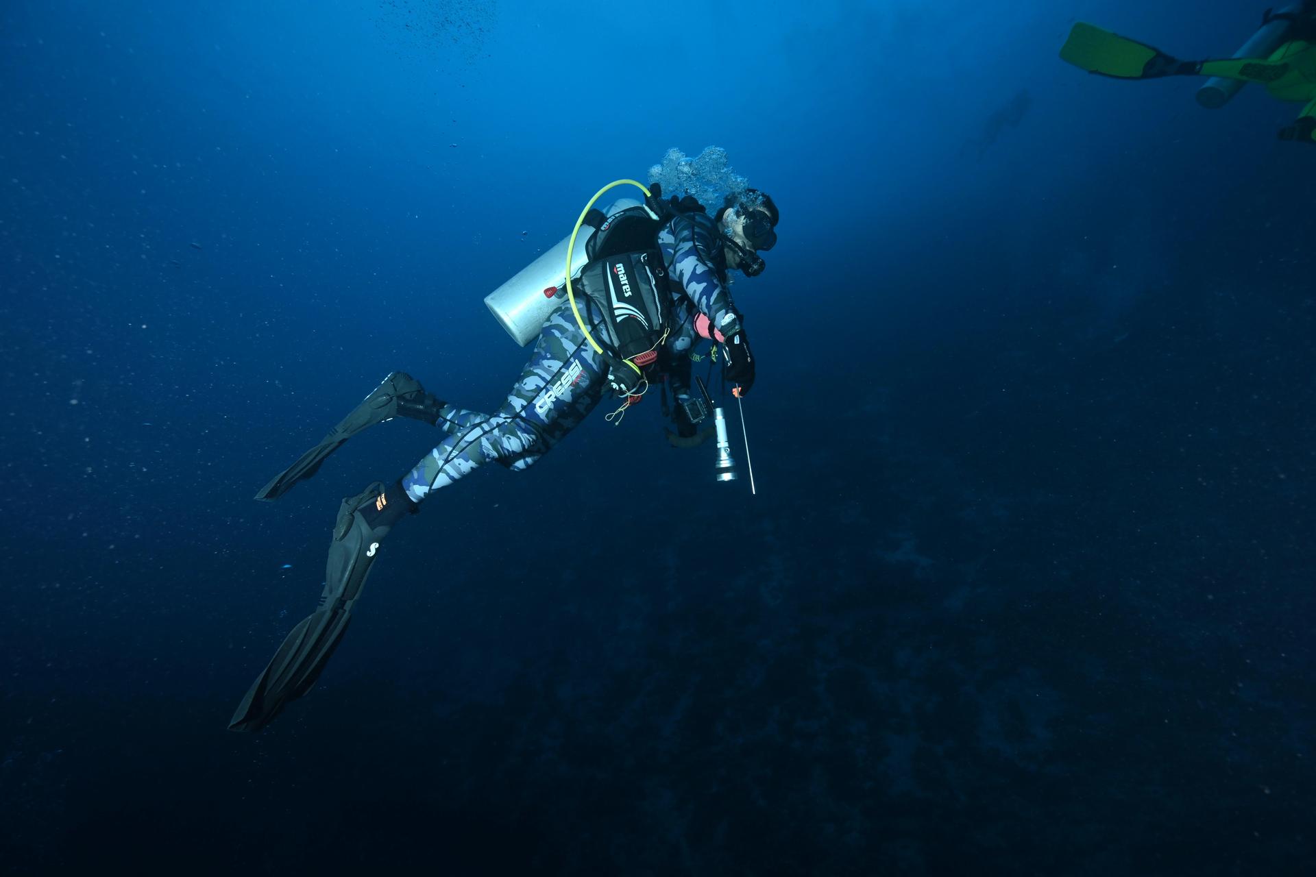 open-water-diver-course-barbarian-diving-tenerife
