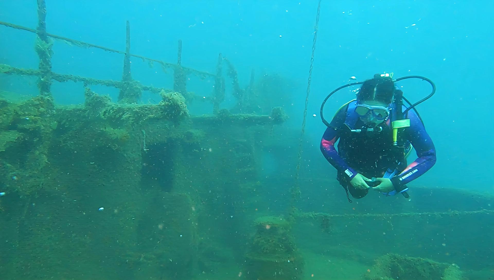 fun-dive-underwater-park-tarragona-with-all-blue-diving-cambrils