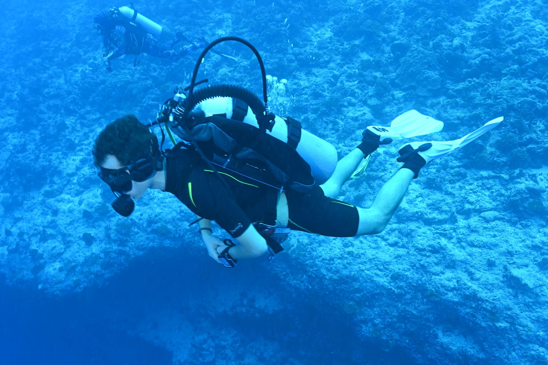 try-dive-without-pictures-puerto-rico-diving-gran-canaria