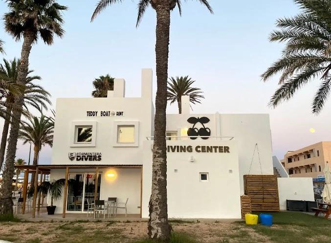 Diving Center