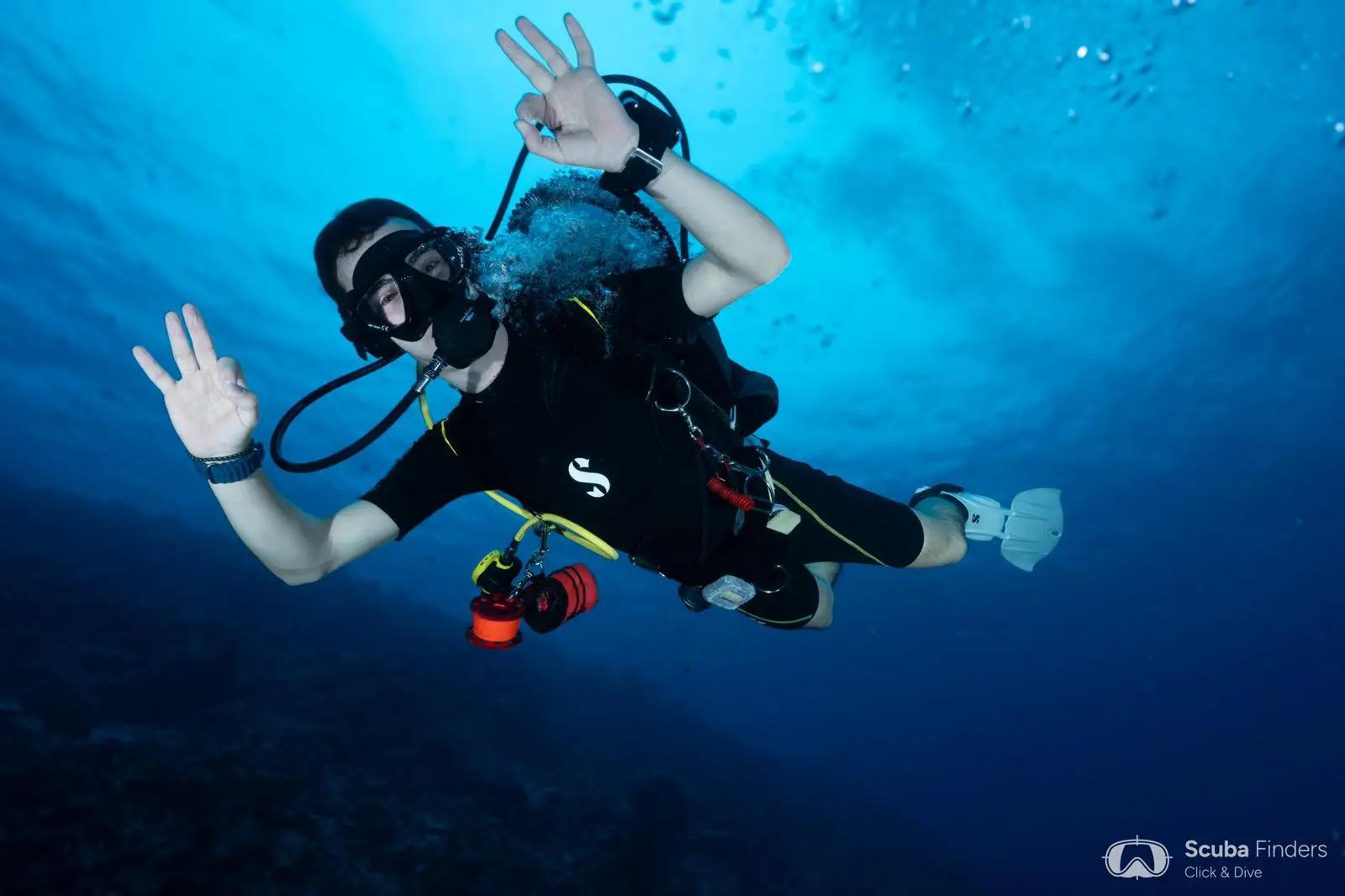 divemaster-bronze-course-puerto-rico-gran-canaria
