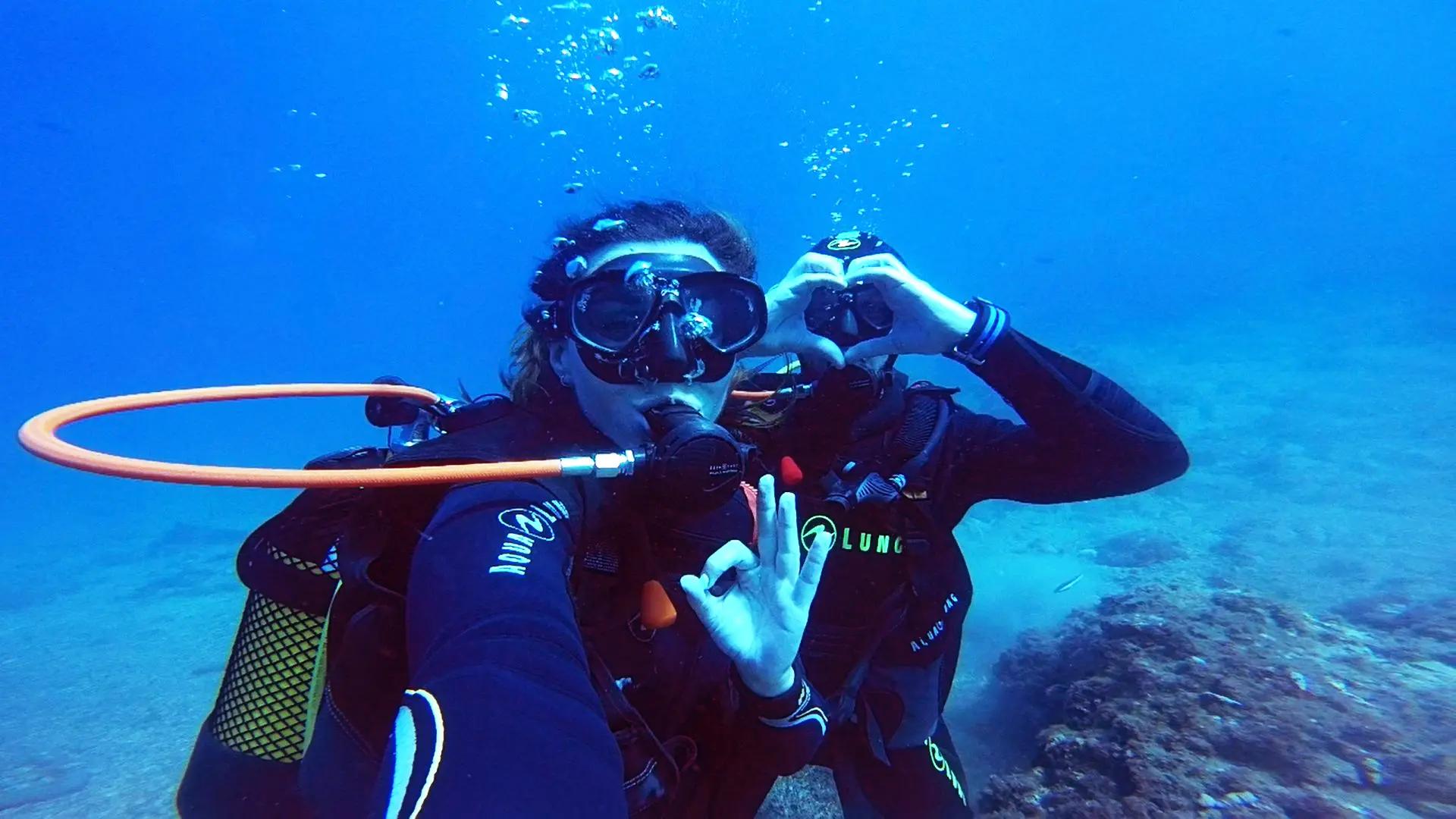 pack-8-dives-5-nights-buceo-el-bajon-el-hierro
