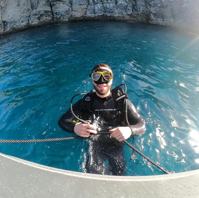 open-water-diver-course-deep-fin-tenerife