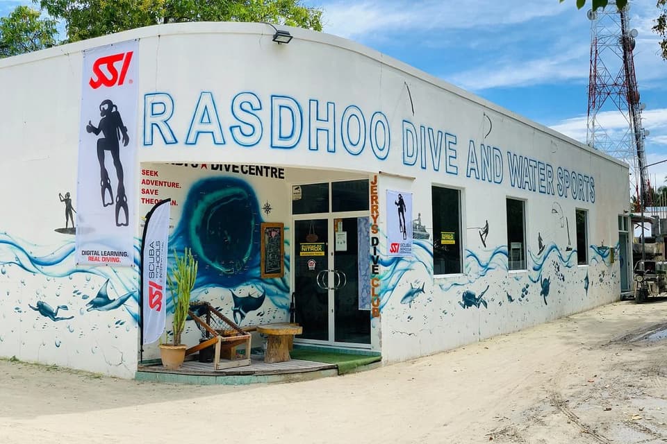 Jerry's Dive Club