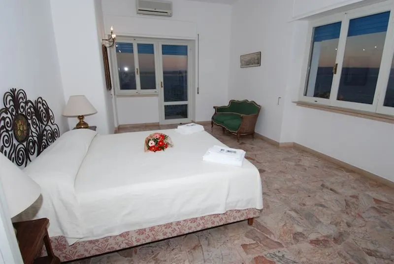 habitacion-capo-galera-cerdeña
