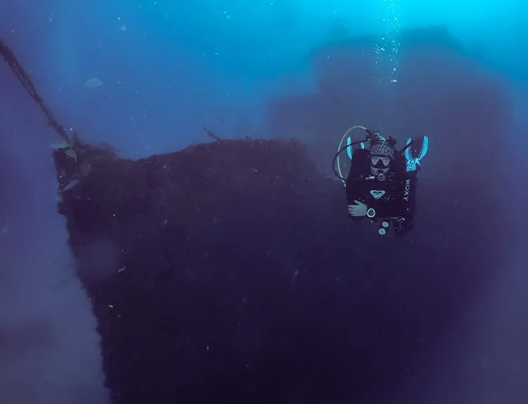 Bucea en Puerto Morelos con Diversity Diving dive-in-shipwreck-diversity-diving-puerto-morelos-mexico
