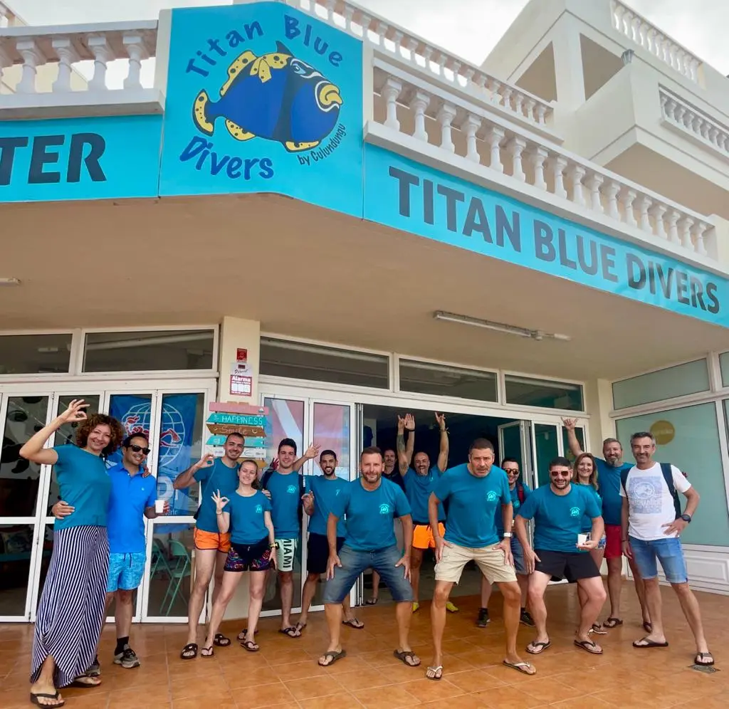 titan blue divers 2 titan blue divers 2