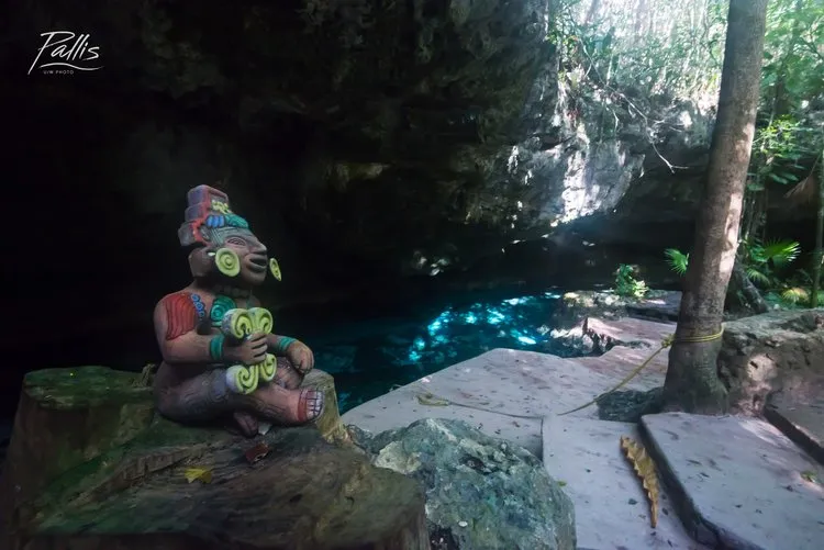 bucea en cenote con Diversity diving y Scuba Finders. buceo-en-cenote-tajma-ha