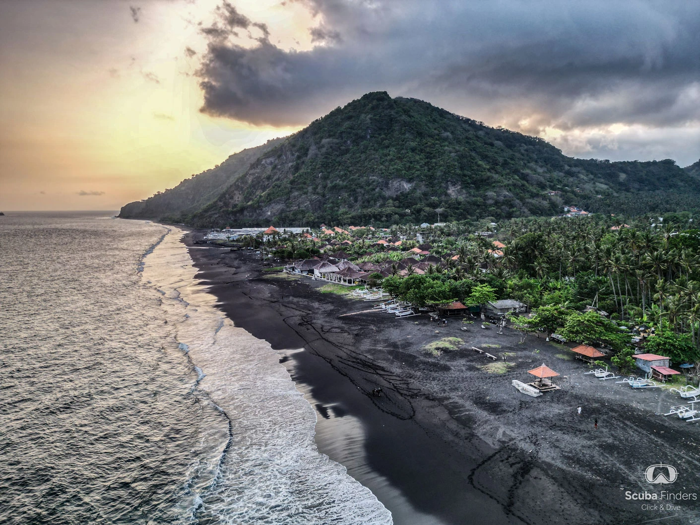Departure from Spain and arrival in Bali