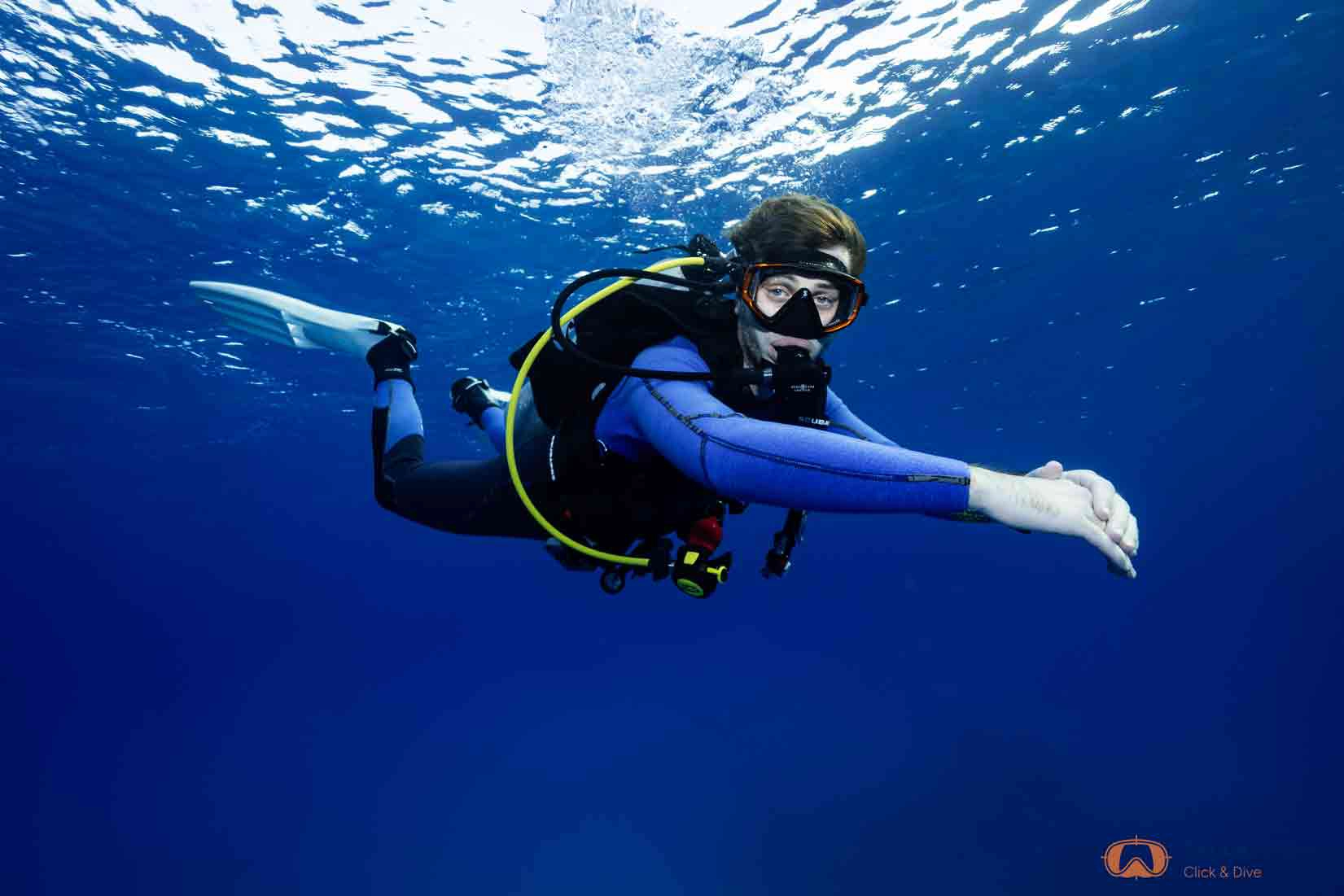perfect-buoyancy-course-la-graciosa-divers