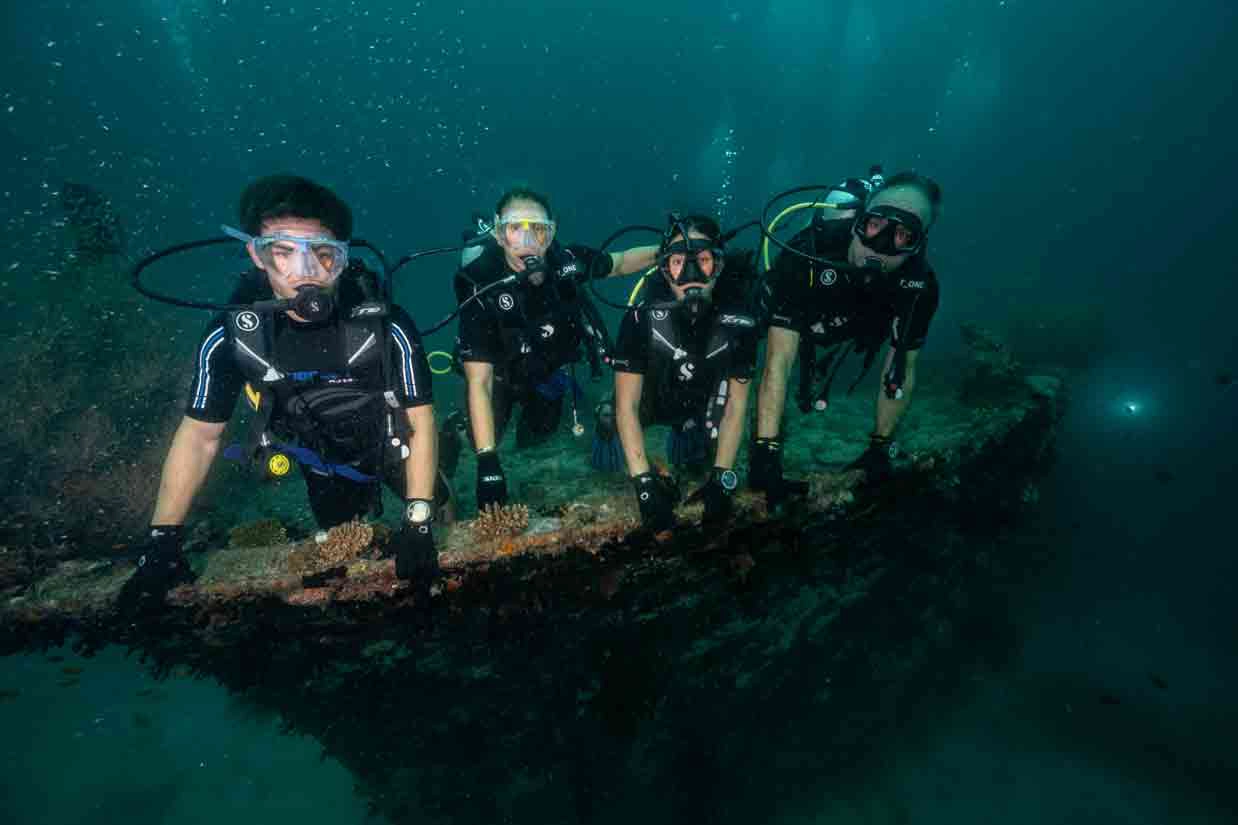 Fun Dive at Merak Diving Mahón with your own gear